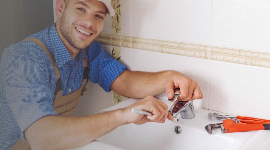 Professional clogged drains services in De Soto, GA